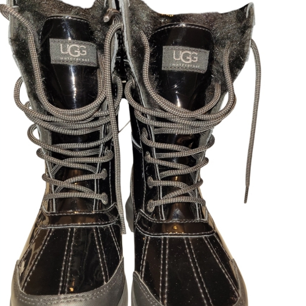 UGG Black Winter Boots - Picture 2 of 11
